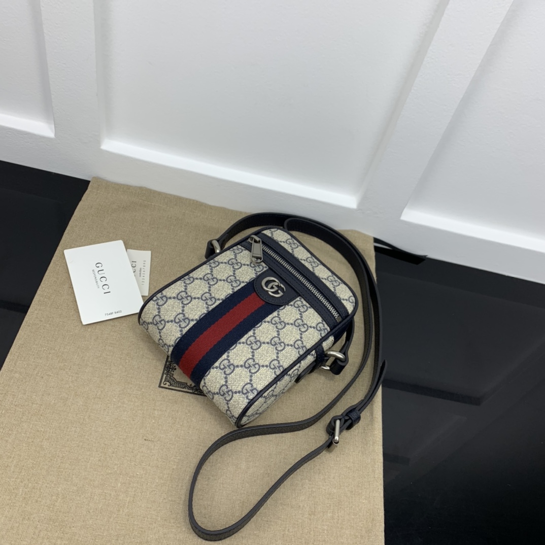 Gucci Satchel Bags